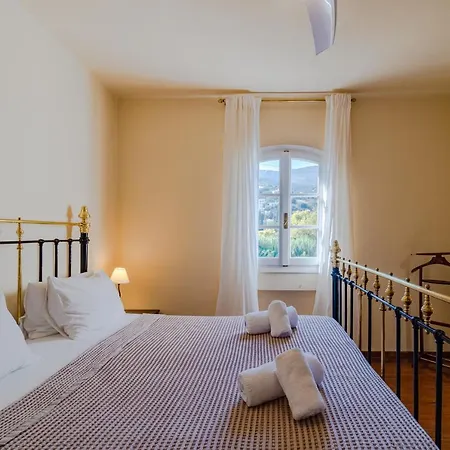 Summer Retreat, 50m From Gialia By Explore Ándros